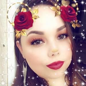 Meet your Posher, Nadia